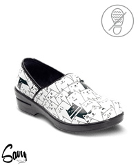 Savvy Brandy Exclusive Kitty Cats Women's Slip-Resistant Nursing Shoes