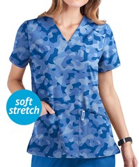UA Butter-Soft STRETCH Camo Puzzle Royal Women's 2-Pocket V-Neck Print Scrub Top