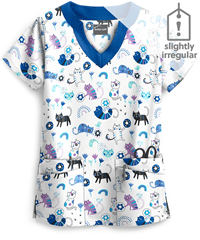 Butter-Soft Cheerful Kittens White Printed Women's 4-Pocket Scallop Neck Top **Slightly IRREGULAR**