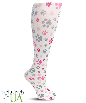 UA Exclusive Cutieful Knit Puppy Love Women's 10-18 mmHG Compression Socks