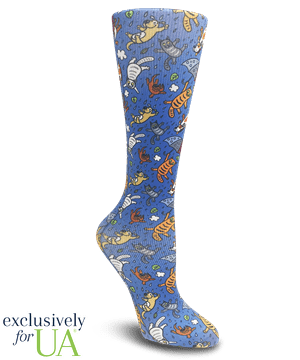 UA Exclusive Cutieful Playful Puddles Women's 10-18 mmHg Wide Calf Knit Compression Socks